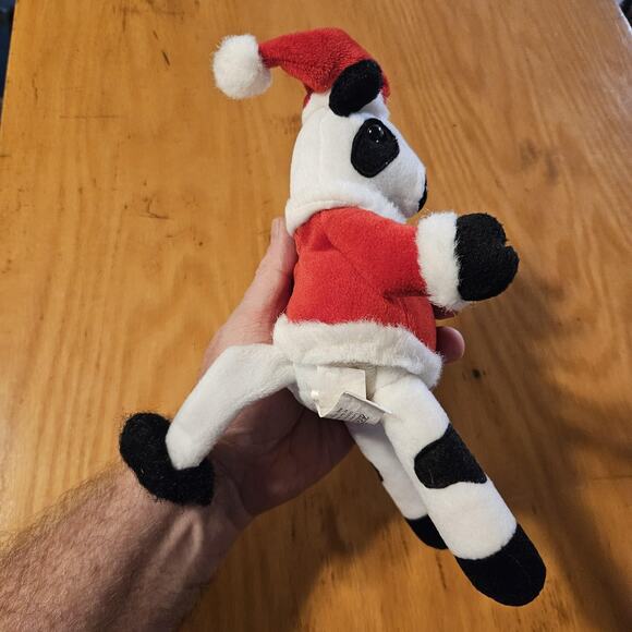 Chick-fil-A Christmas Cow Plush Stuffed Animal Santa Suit Holiday Toy Promo - Picture 6 of 10